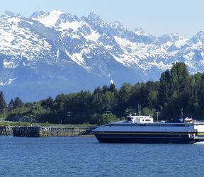 Fairweather Ak Ferry auf dem Weg von Skagway nach Haines, Alaska