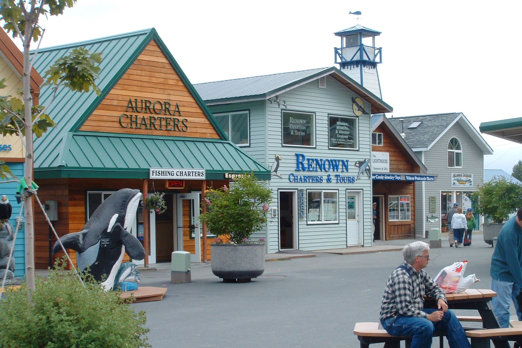 regionen/usa/alaska/seward/hafen-strasse-shopping.cr1784x1189-0x0