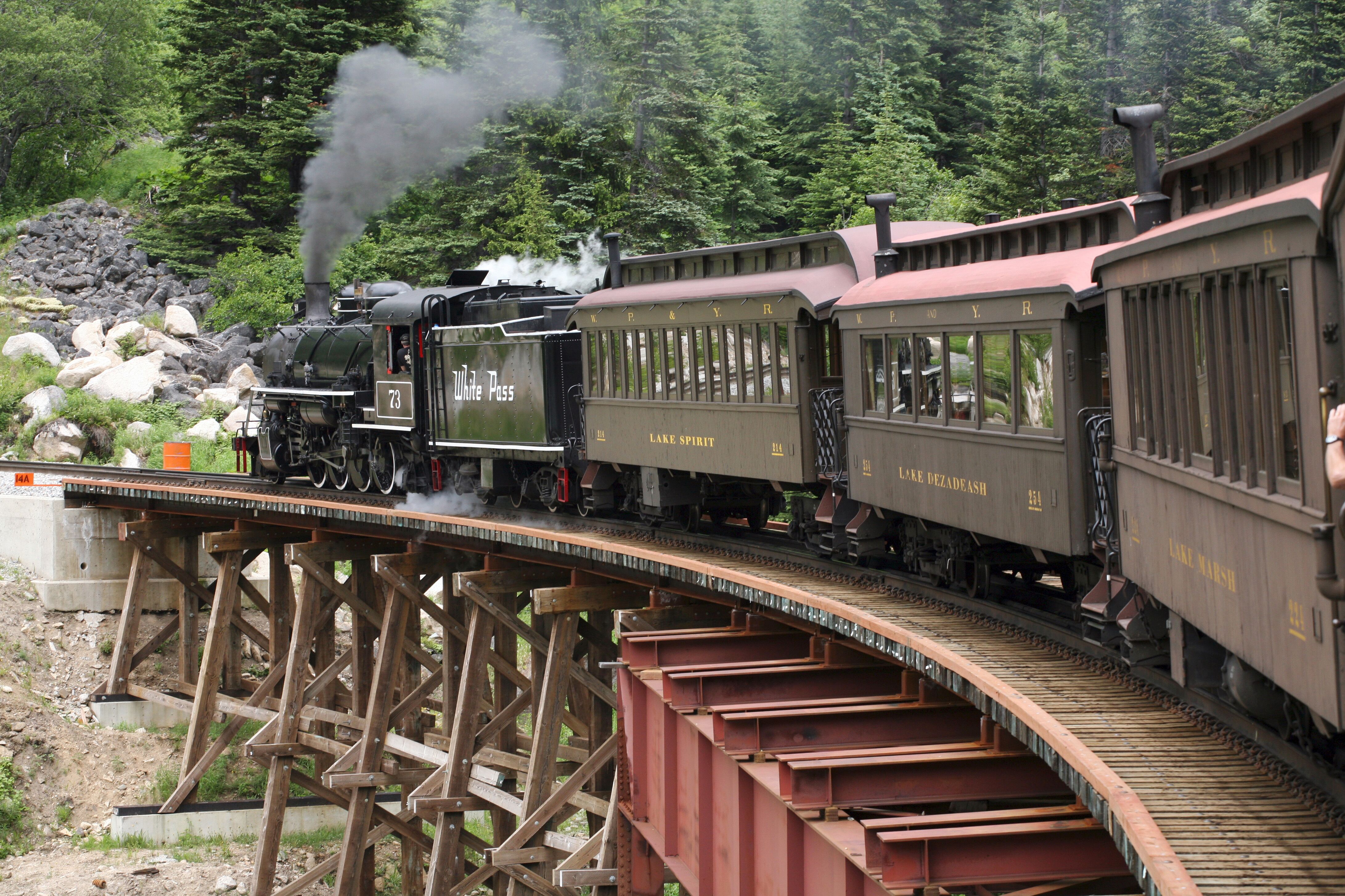 regionen/usa/alaska/skagway/white-pass-zug-bruecke.cr4364x2909-0x0