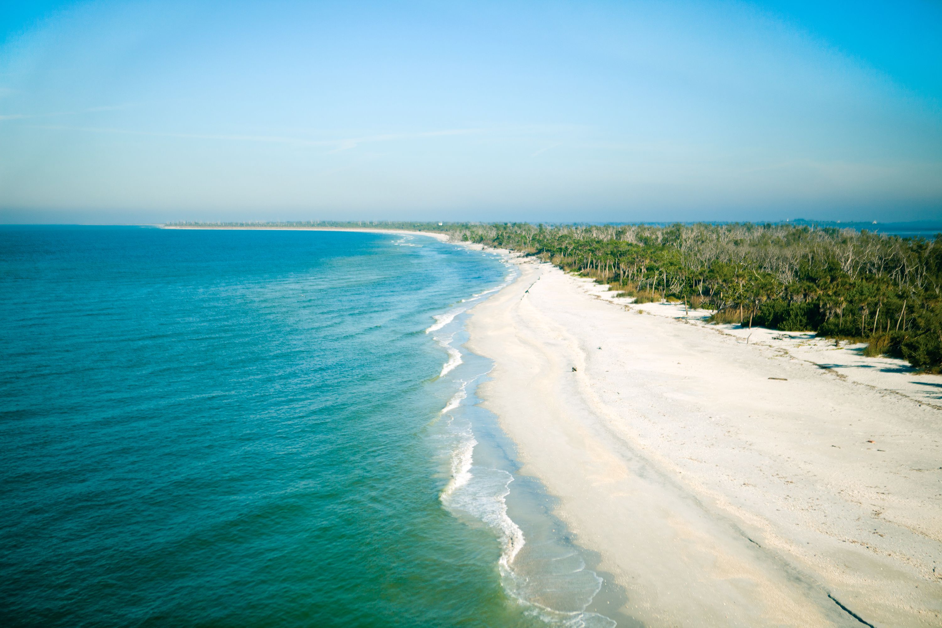 Luftaufnahme vom Bowman's Beach auf Sanibel Island, Florida