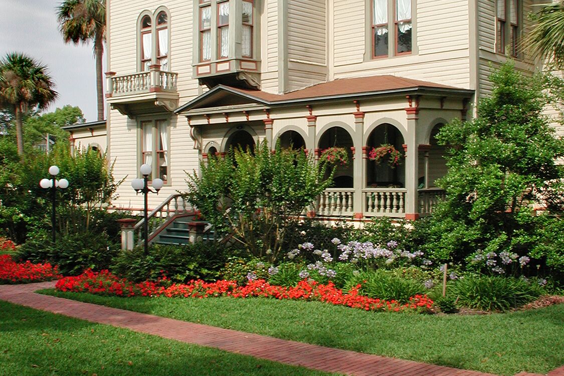 Fairbanks Villa