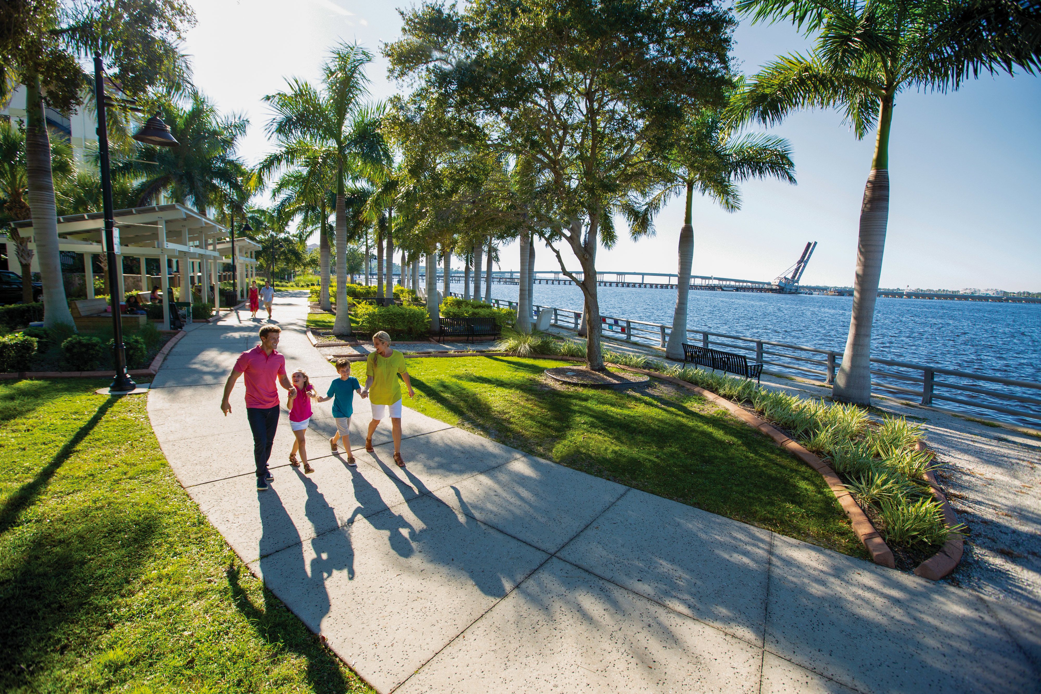 Ausflug am Riverwalk des Manatee River in Bradenton