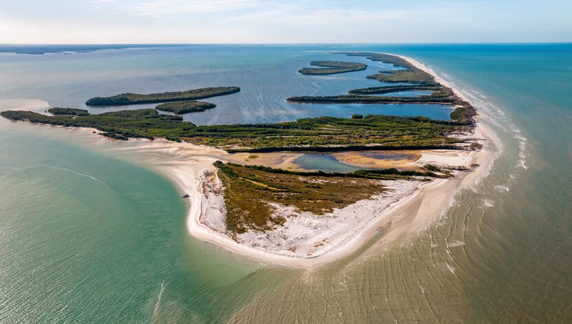 Wunderschöne Luftaufnahme auf das Anclote Key Island Wunderschöne Luftaufnahme auf das Anclote Key Island