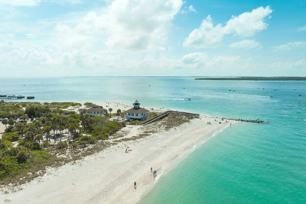Weißer Sandstrand in Boca Grande Weißer Sandstrand in Boca Grande
