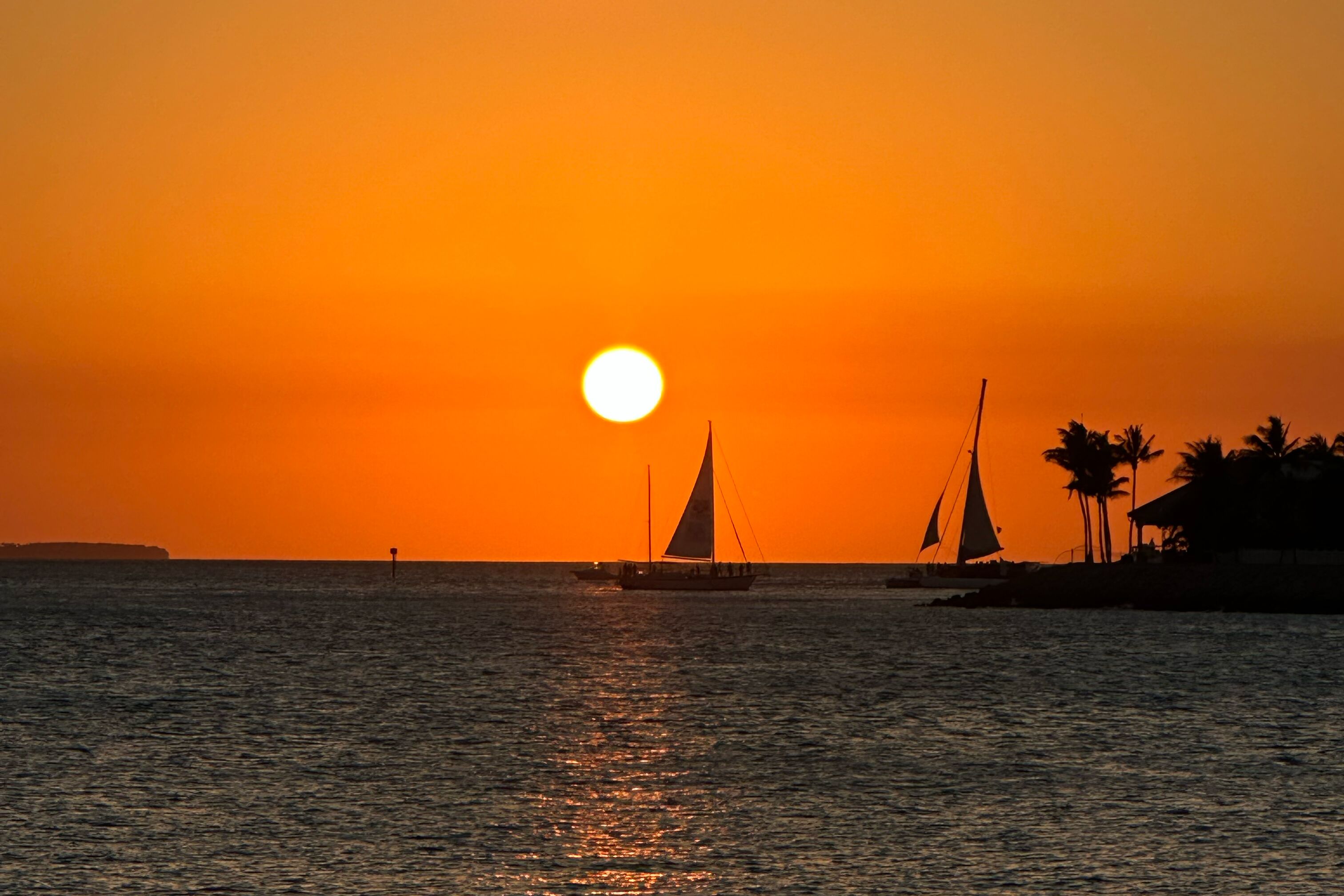 Spektakulärer Sonnenuntergang am Mallory Square in Key West