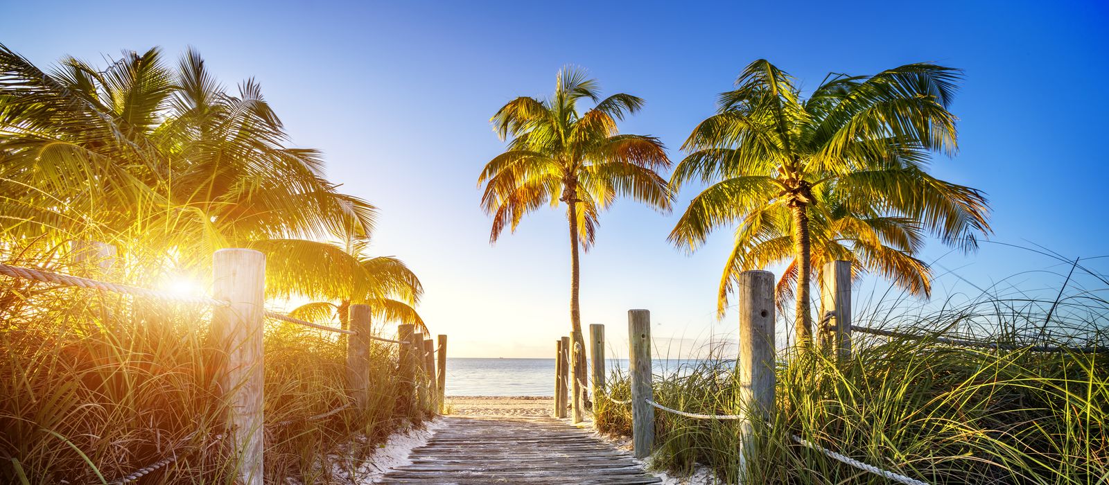 Der Weg zu einem Strand in Key West, Florida