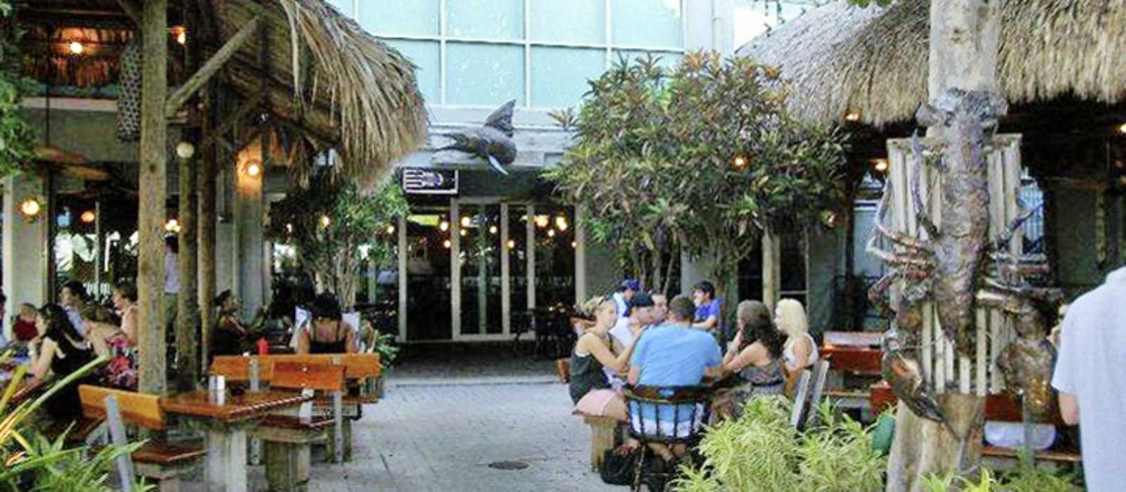 Monty's Raw Bar & Restaurant CANUSA