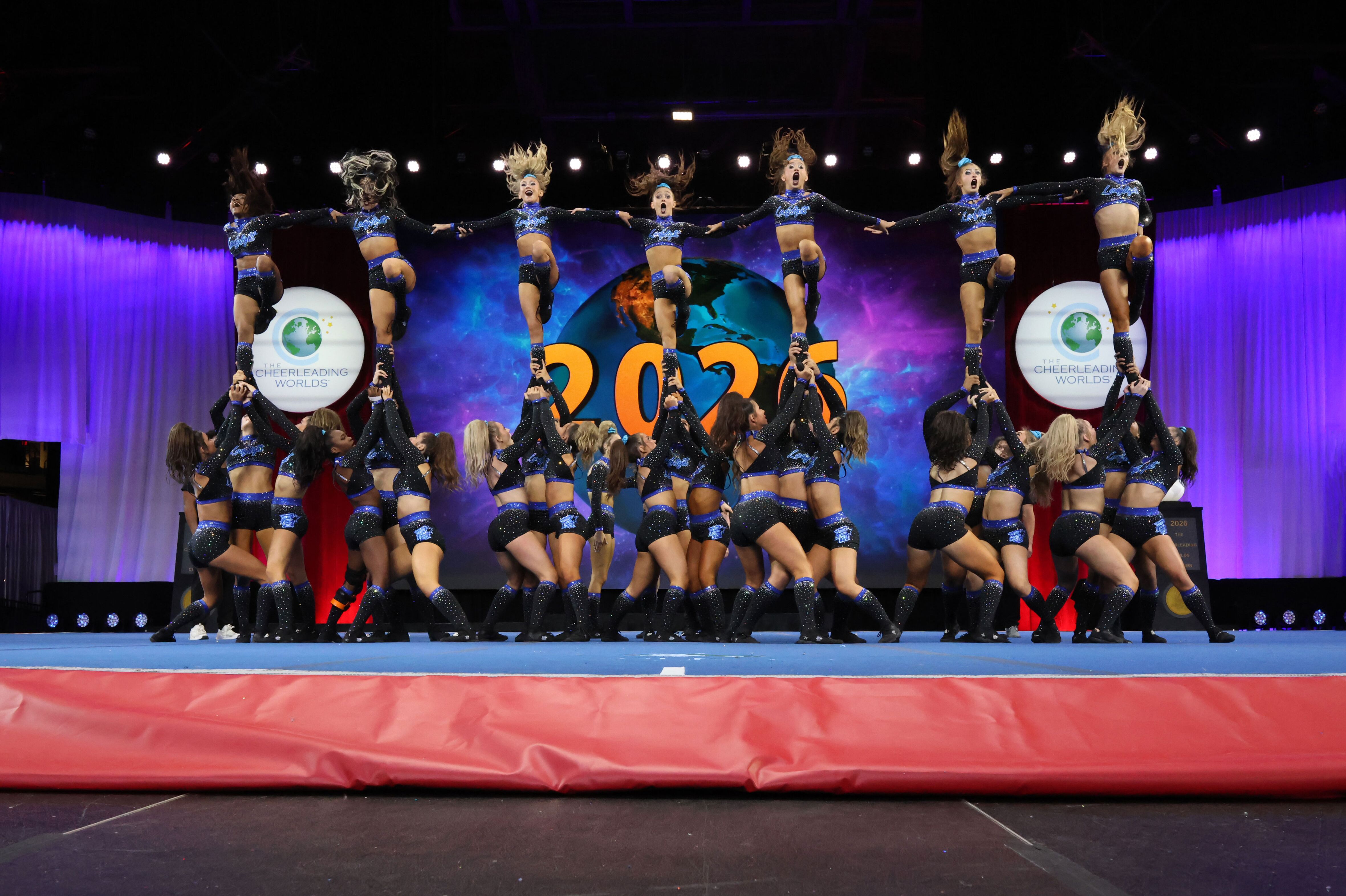 World Cheerleading Championship 2026 - Team Lady Light