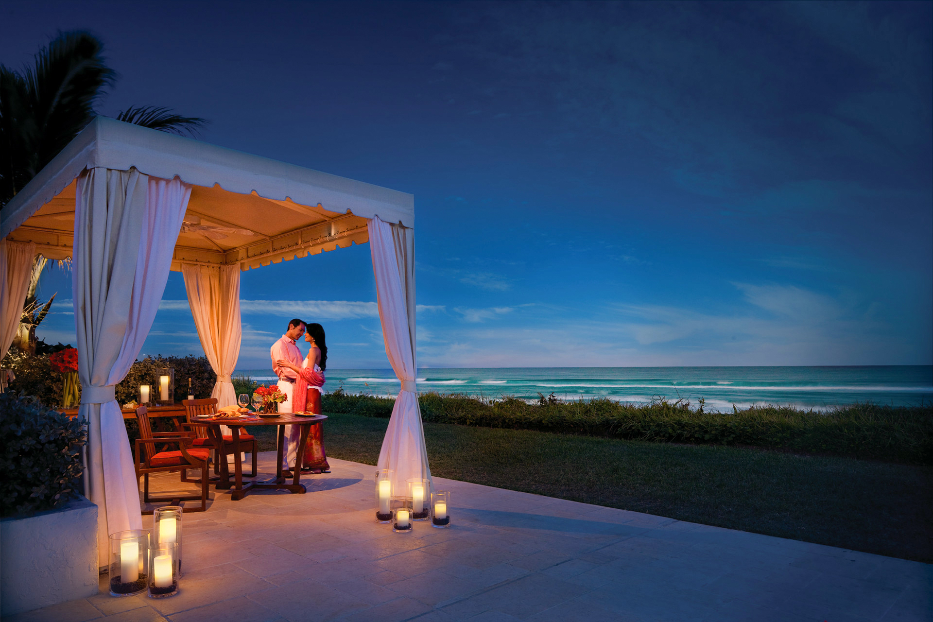 Romantischer Abend am Four Seasons Resort in Palm Beach