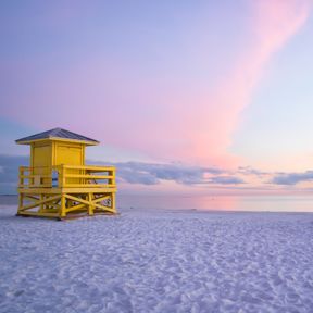 Eine Wasserrettungsstation am Siesta Key Beach