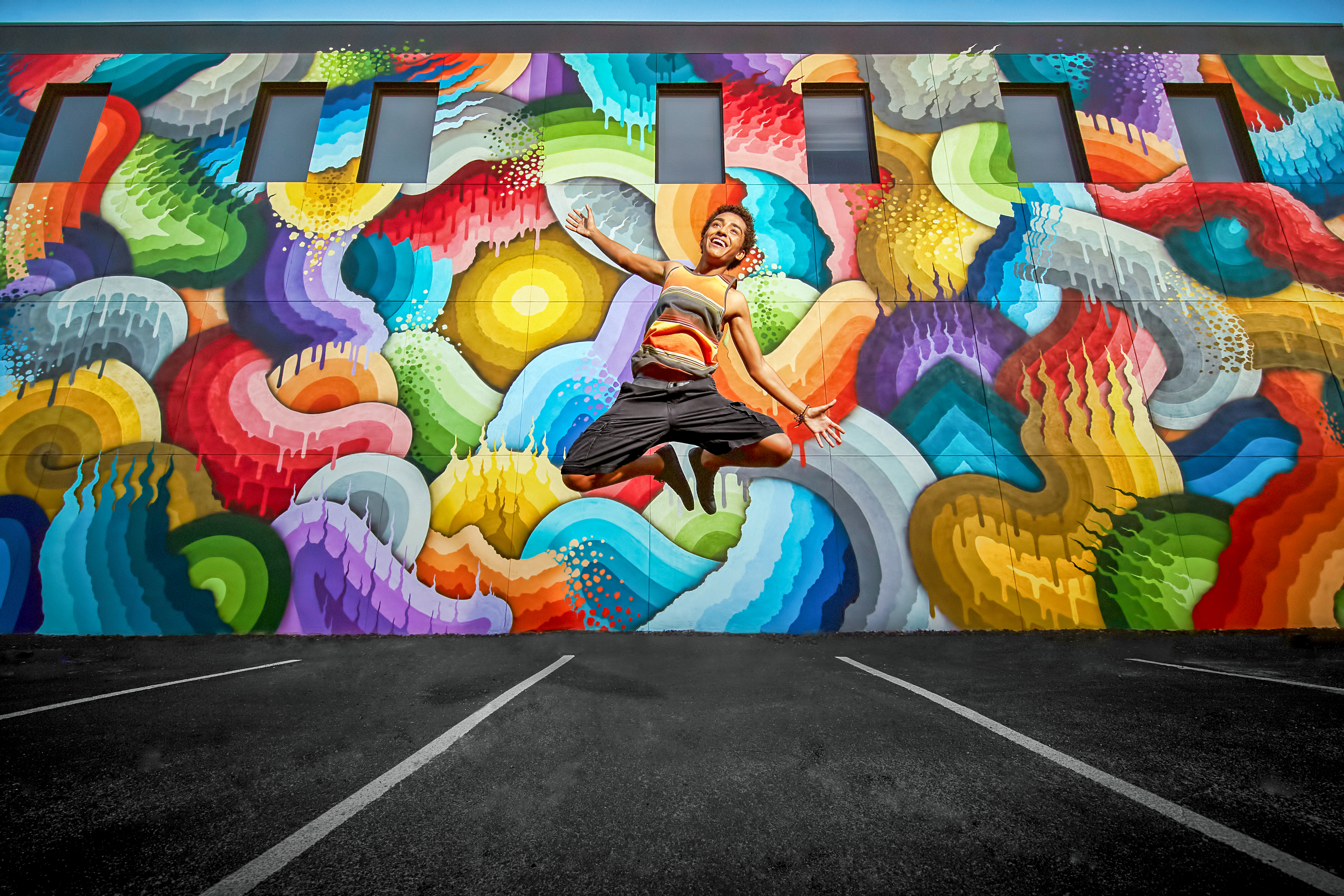 Ein Graffito WandgemÃ¤lde von Ricky Watts in Saint Petersburg, Florida