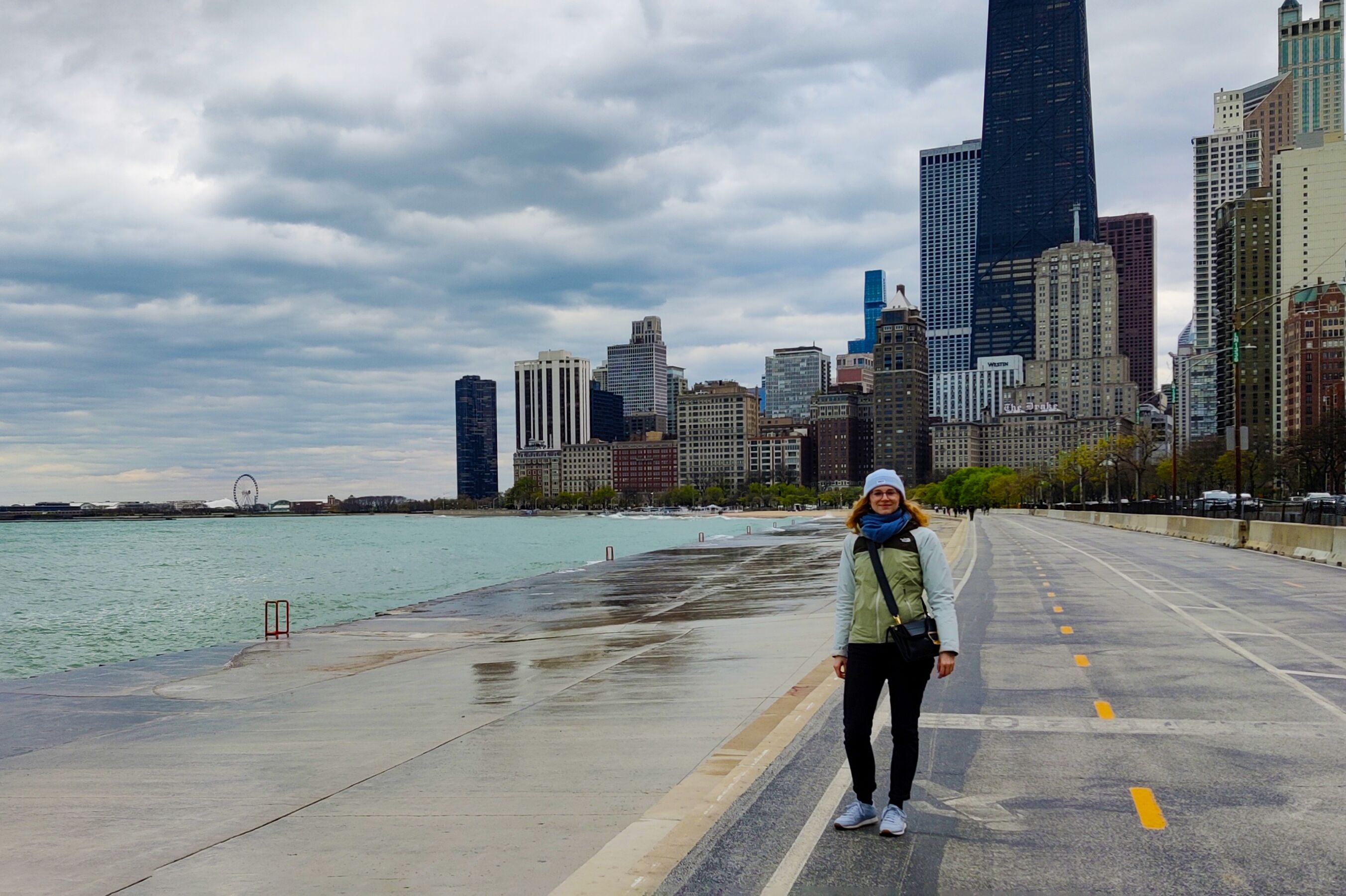 Johanna auf dem Lakefront Trail