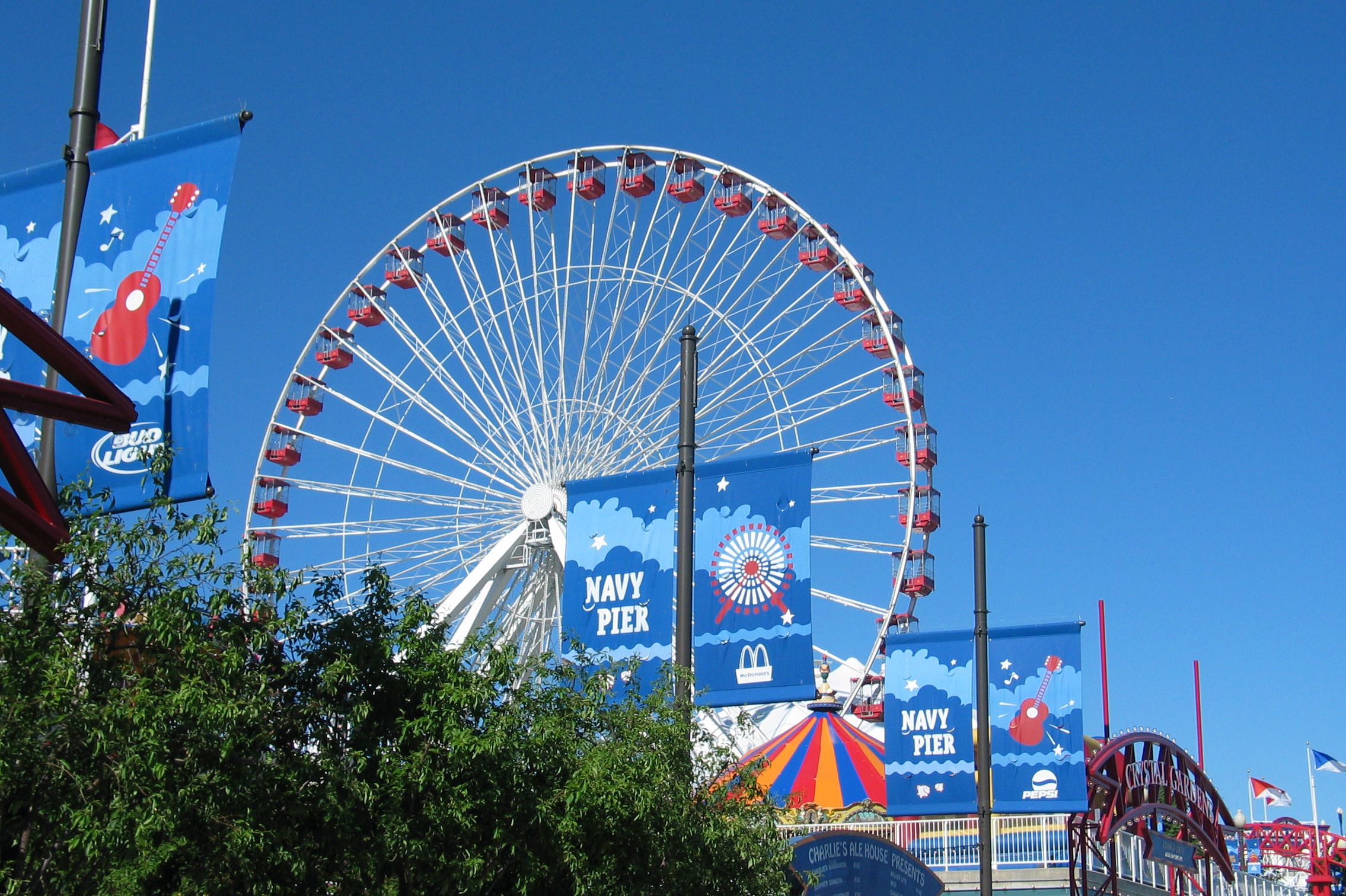 regionen/usa/great-lakes-staaten/illinois/chicago/navy-pier-riesenrad.cr2270x1512-0x0