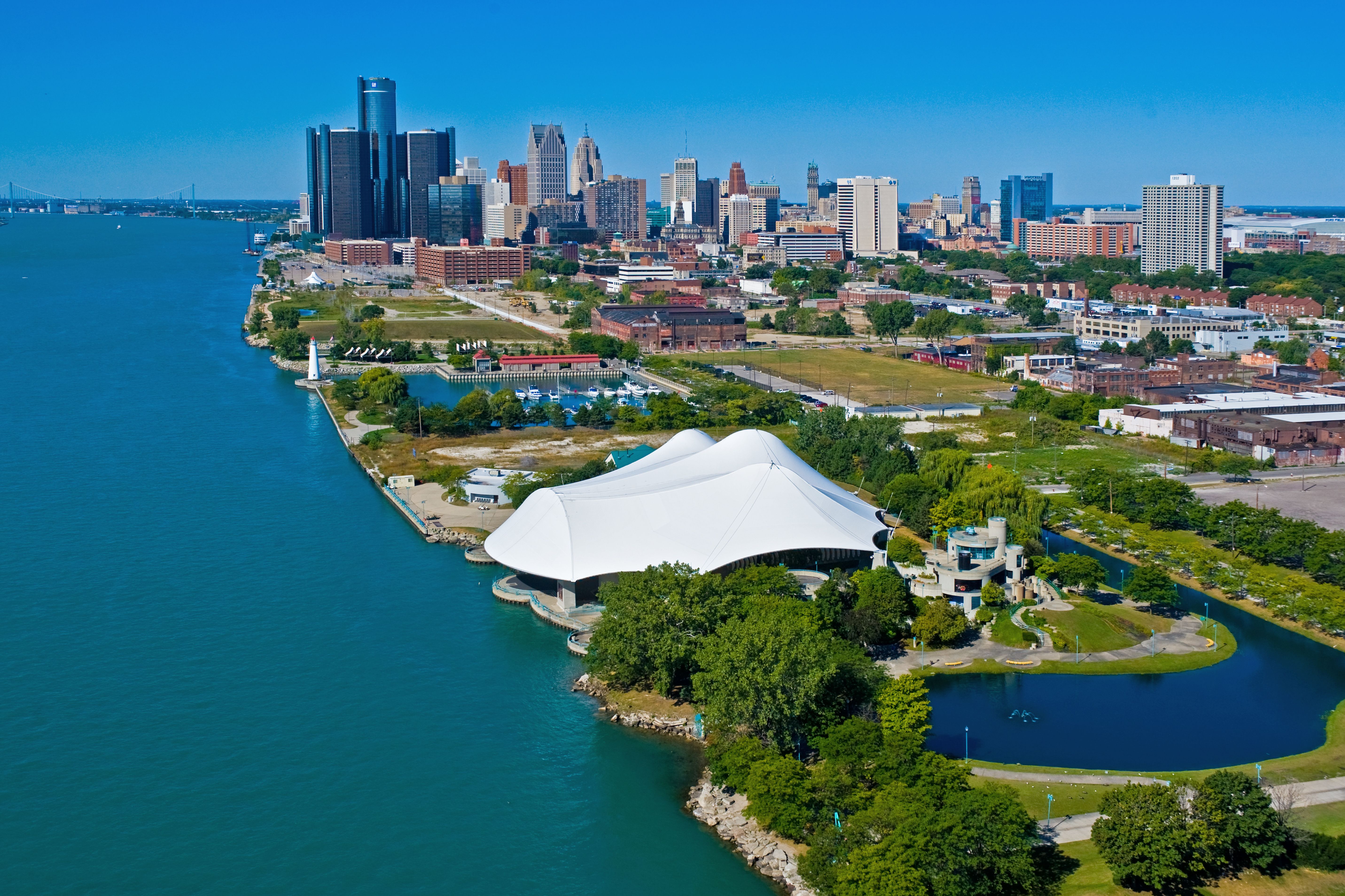 Blick auf die Skyline von Detroit