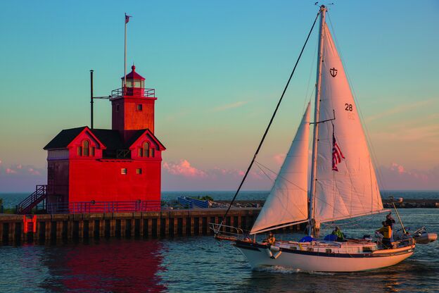 Das Holland Harbor Light in Holland