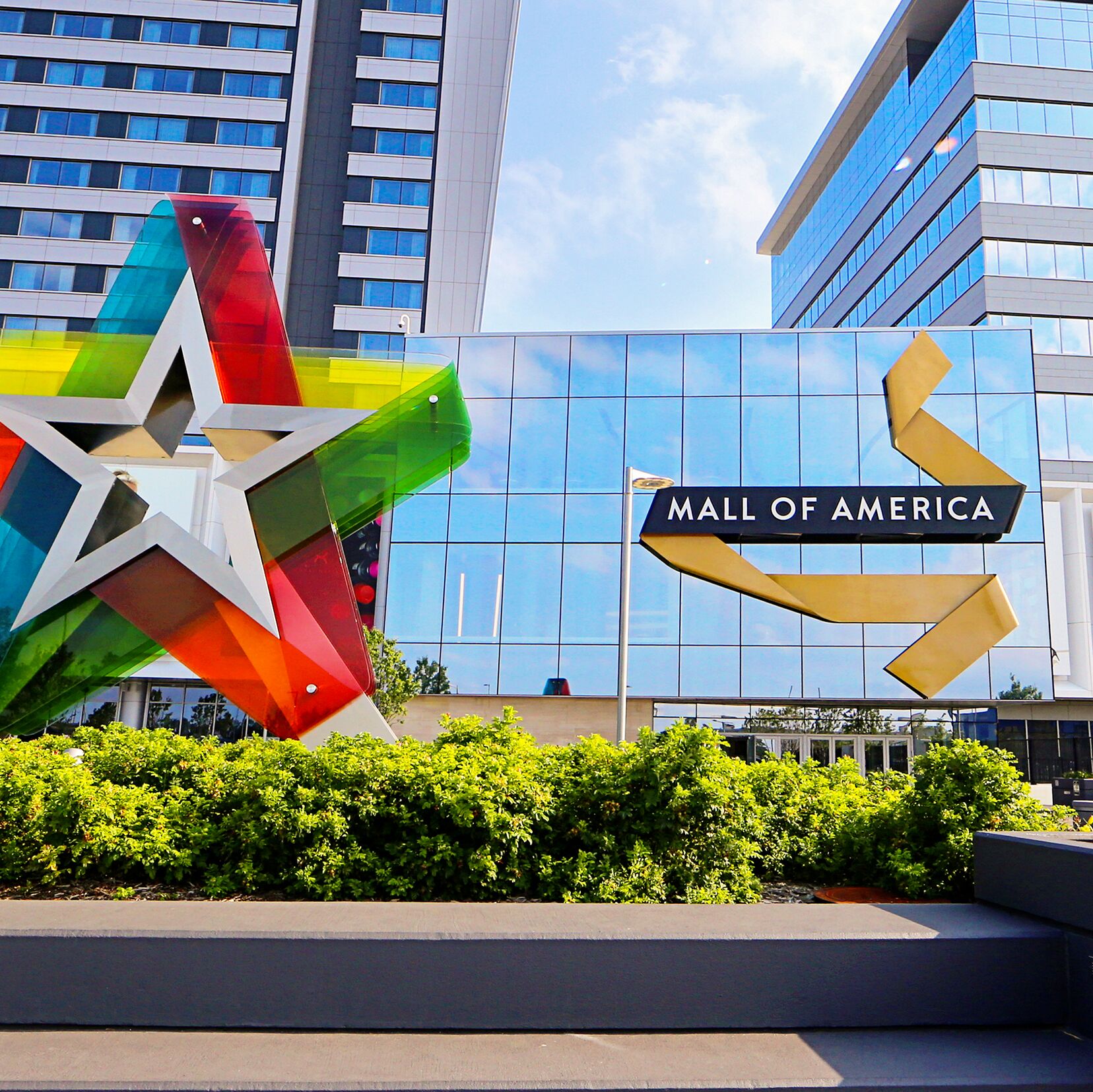 Die Fassade der Mall of America in Bloomington, Minnesota