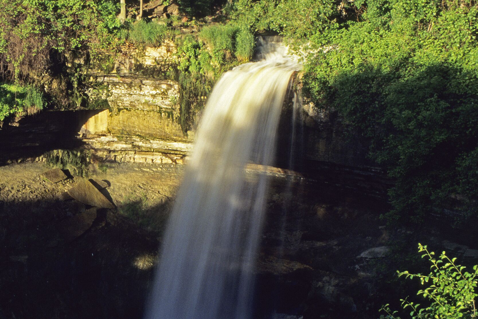 22. Minnehaha Waterfall, Minneapolis. One of the most visited spots in the Twin Cities, the falls are located within Minnehaha Park, and recently underwent a major makeover. The park has been a popular spot for family and group picnics and celebrations for generations. You can get a good view of the falls from the top, but climb down the steps for a closer, and more impressive view.