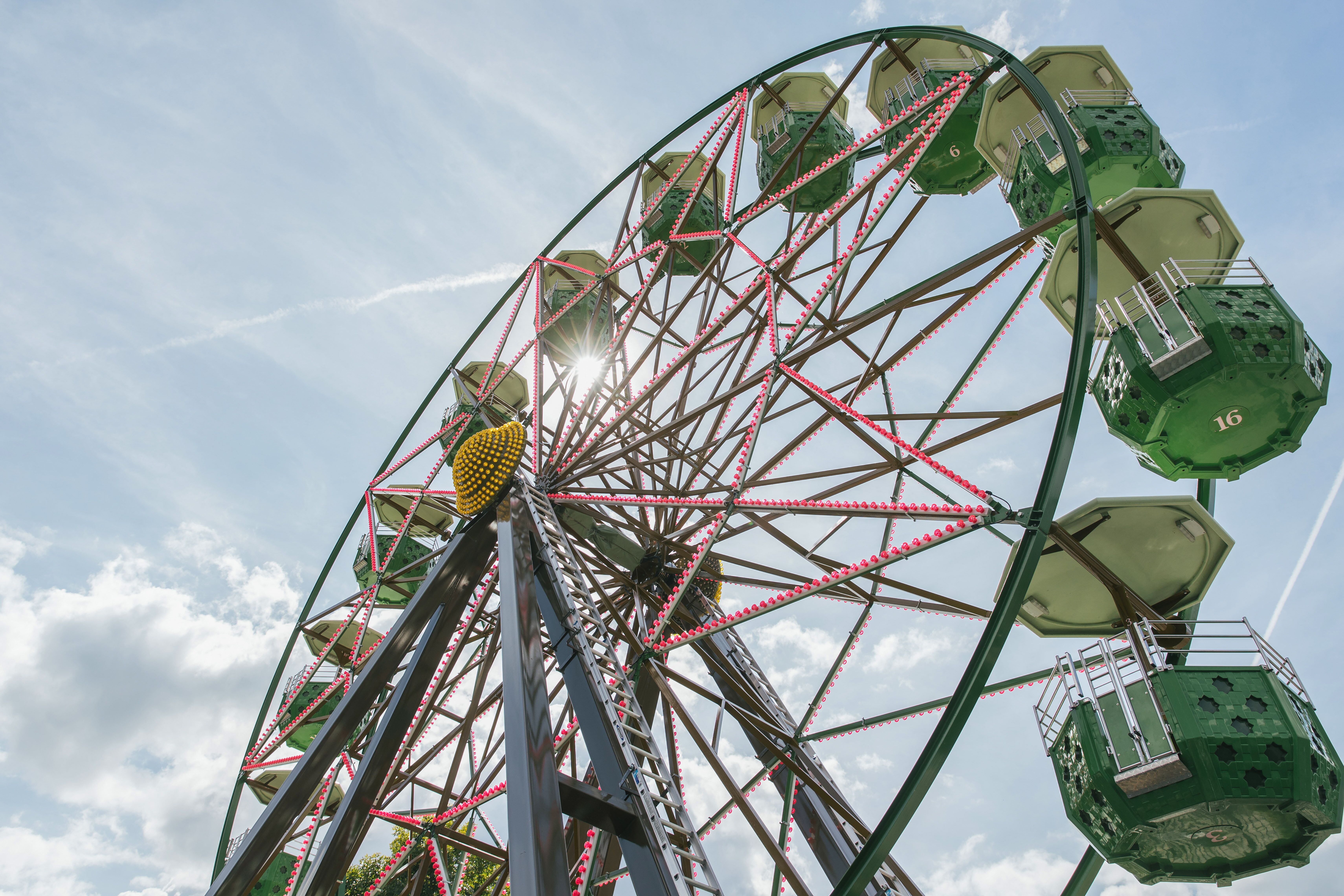 Das Riesenrad "Mechanical Tree" in Minneapolis, Minnesota