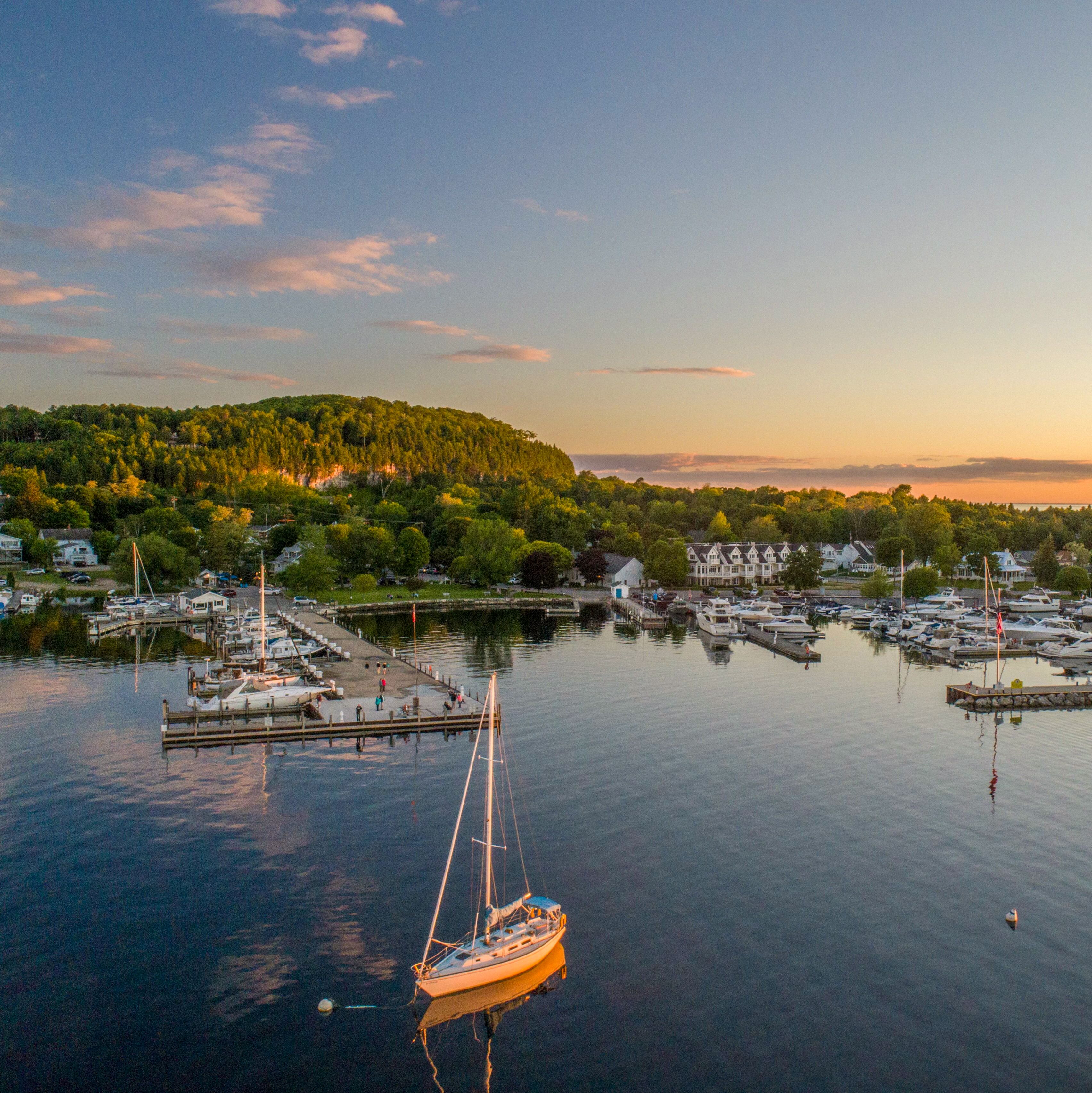 Hafen im Fish Creek in Door County in Wisconsin