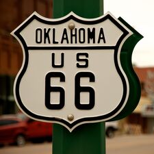 regionen/usa/mittlererwesten/oklahoma/allgemein/route-66-schild-sign-oklahoma.cr2488x2491-260x0 regionen/usa/mittlererwesten/oklahoma/allgemein/route-66-schild-sign-oklahoma.cr2488x2491-260x0