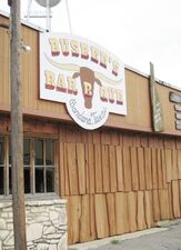 regionen/usa/mittlererwesten/texas/allgemein/bandera-busbees.cr2371x3264-0x0 regionen/usa/mittlererwesten/texas/allgemein/bandera-busbees.cr2371x3264-0x0