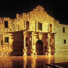 regionen/usa/mittlererwesten/texas/allgemein/texas-house.cr1047x1048-301x3 regionen/usa/mittlererwesten/texas/allgemein/texas-house.cr1047x1048-301x3