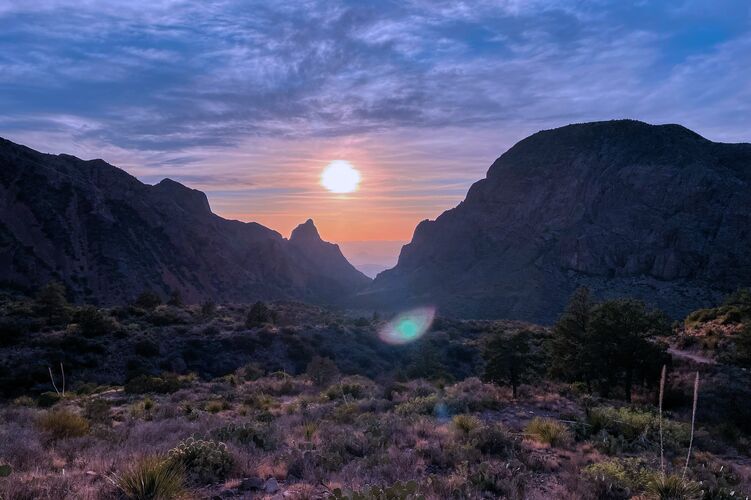 Wunderschöner Sonnenuntergang im Big-Bend-Nationalpark