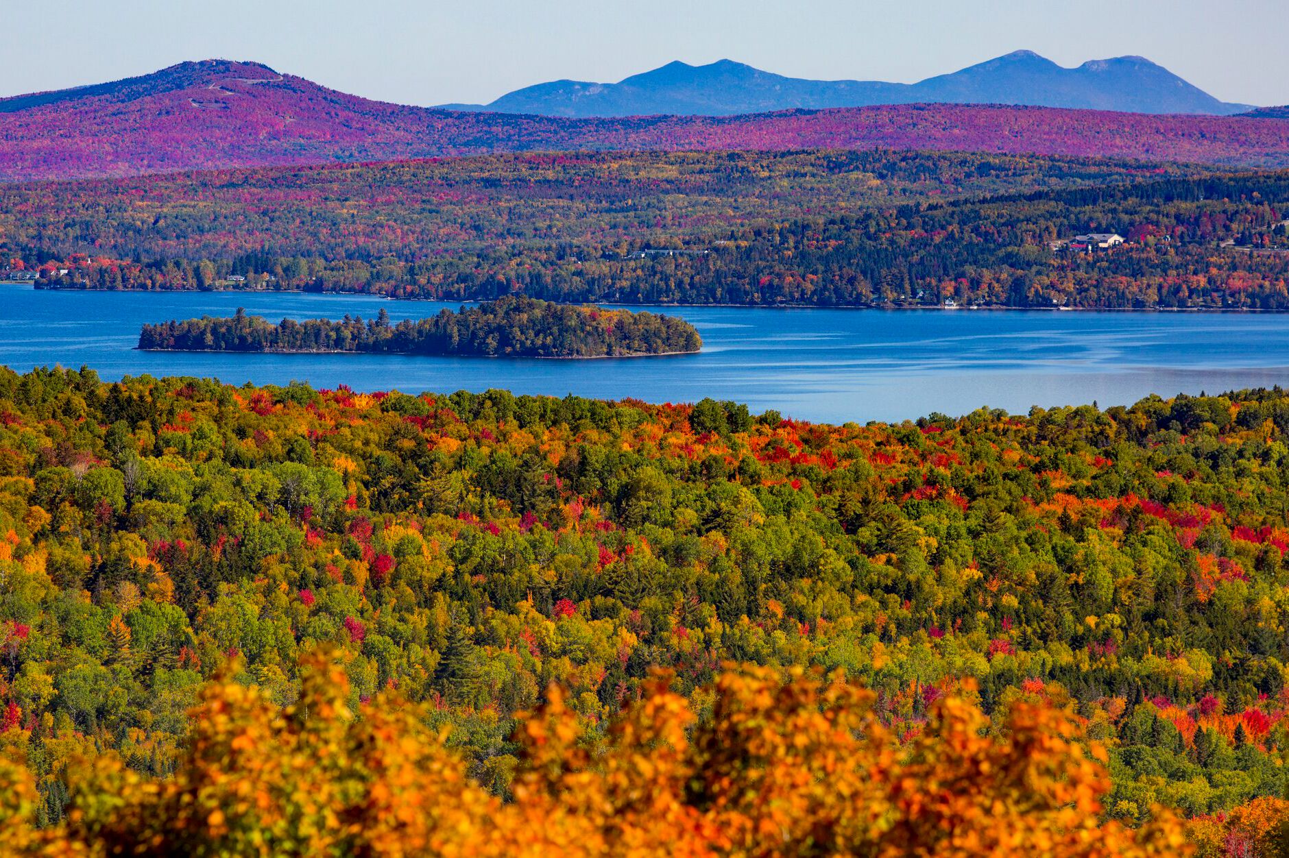 Herbstzauber am Rangeley Lake