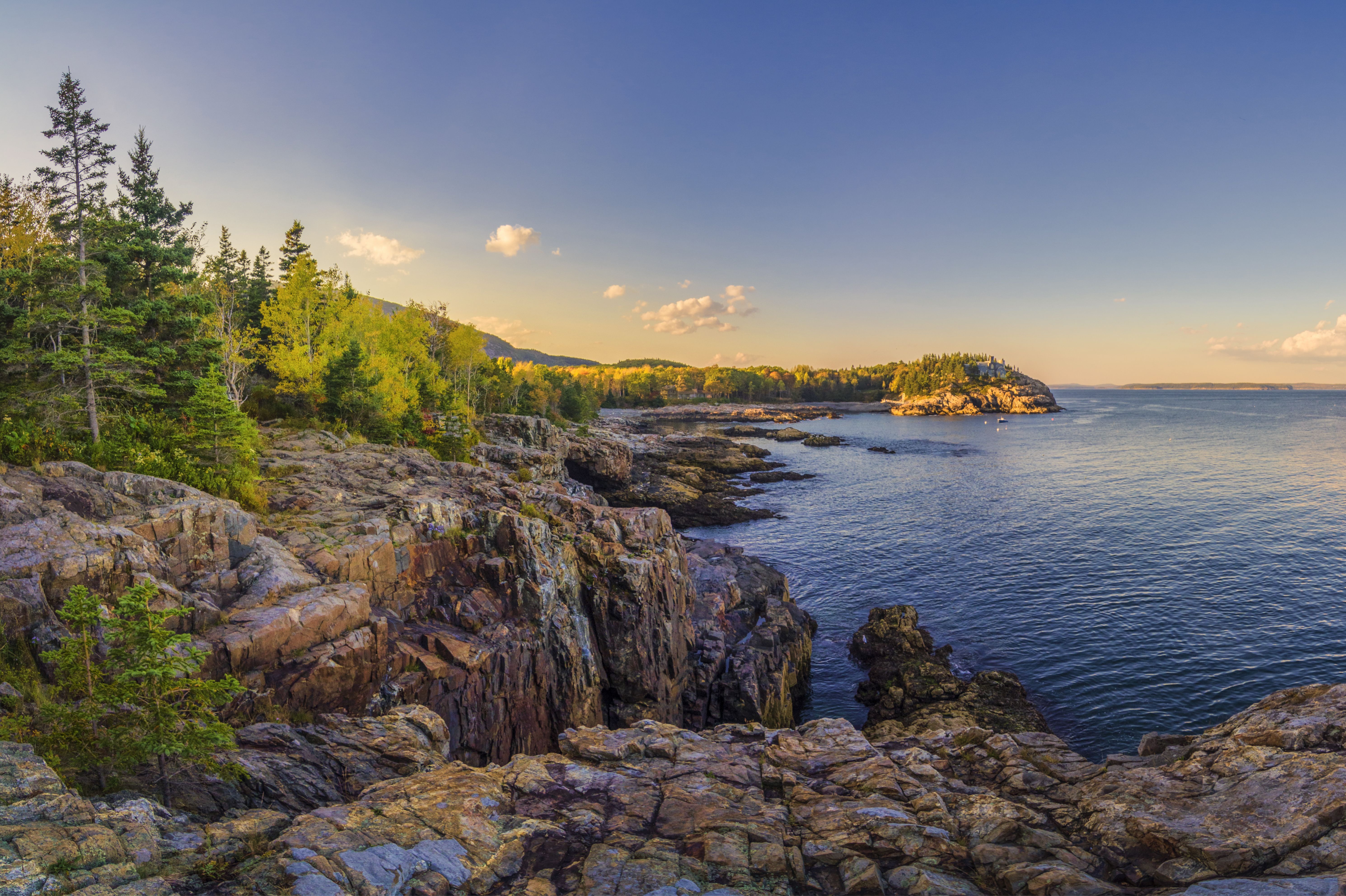 Der Acadia-Nationalpark ist ein 19.000 ha groÃŸes Erholungsgebiet an der AtlantikkÃ¼ste von Maine