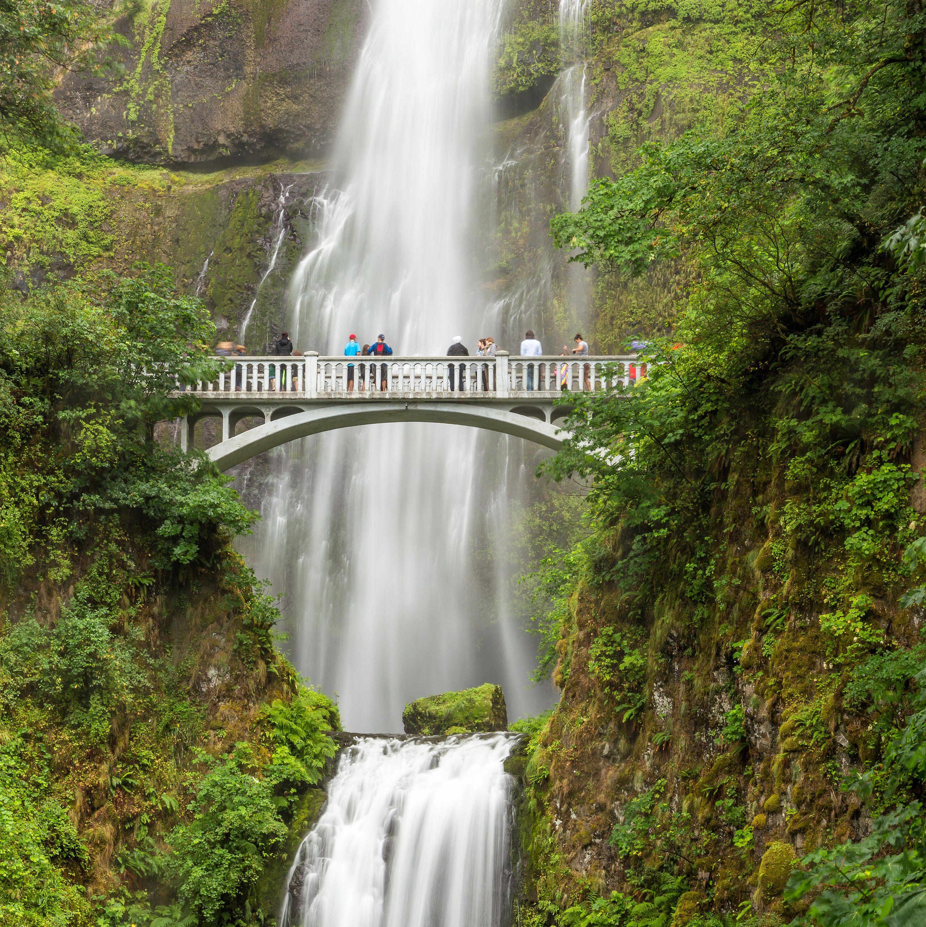 Multnomah Falls, Columbia River Gorge, Oregon