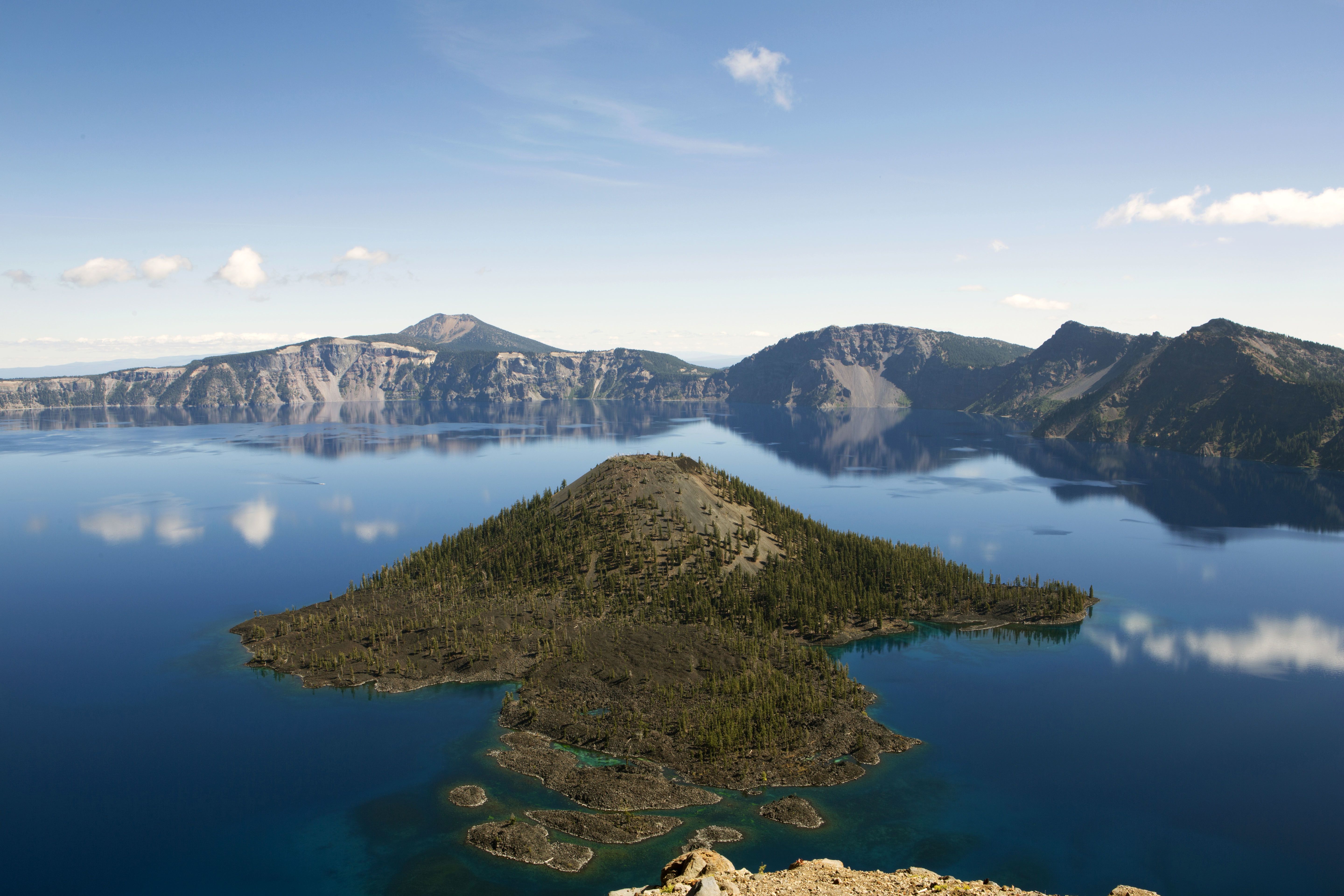 Blick auf den Crater Lake in Oregon