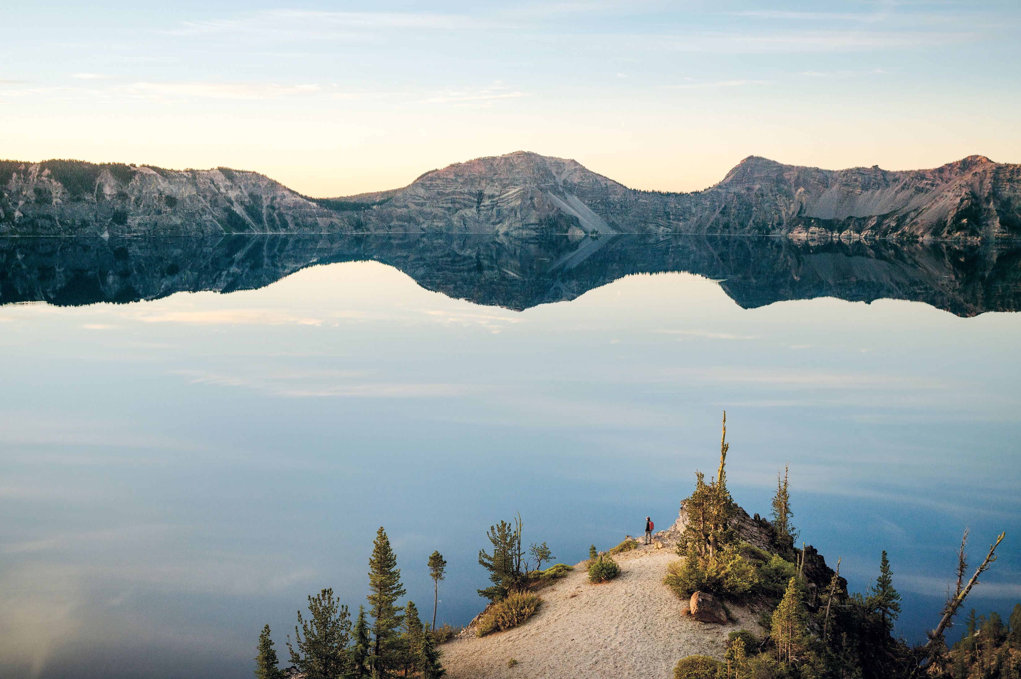 Crater Lake im Crater-Lake-Nationalpark, Oregon