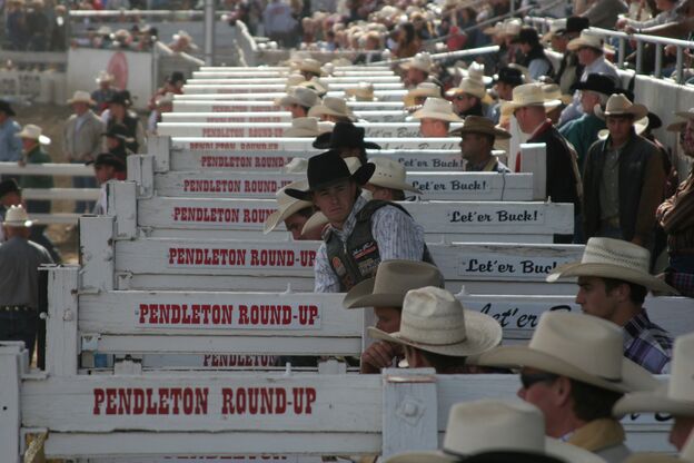 Cowboys beim Pendleton Round-Up in Oregon Cowboys beim Pendleton Round-Up in Oregon