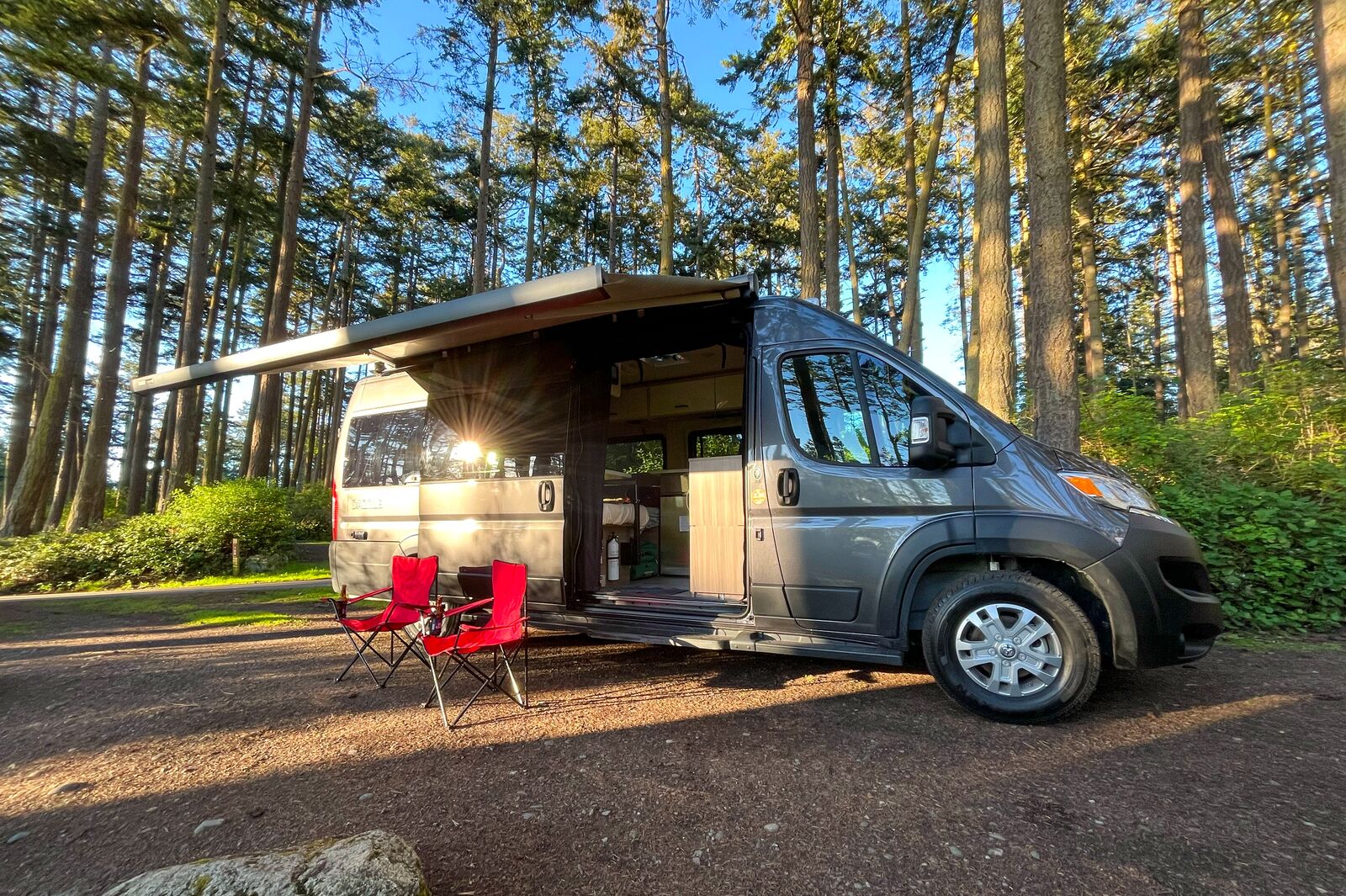 Der Van Conversion im Deception Pass State Park