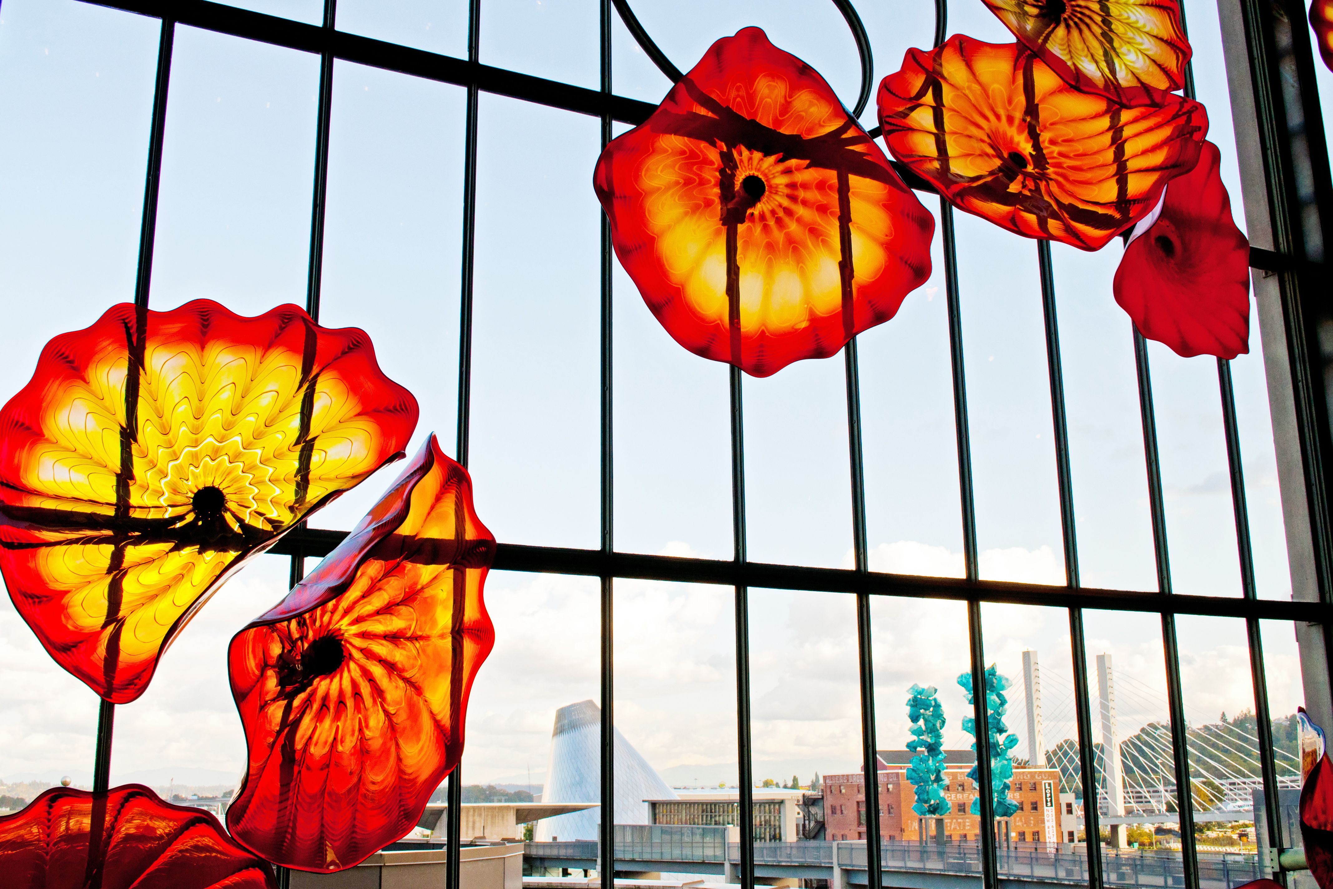 Im Chihuly Garden and Glass