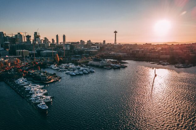 Blick auf den Hafen von Seattle