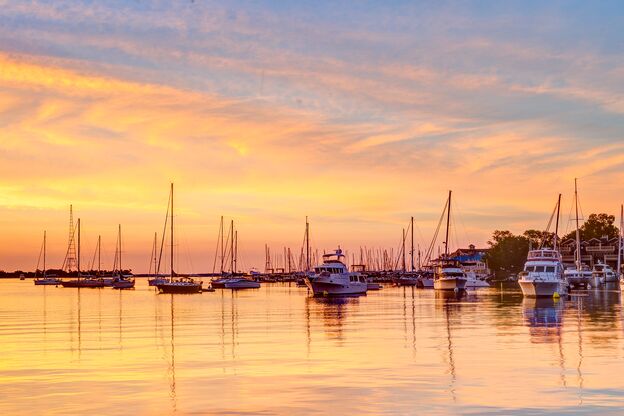 Sonnenaufgang Ã¼ber dem Hafen von Annapolis, Maryland