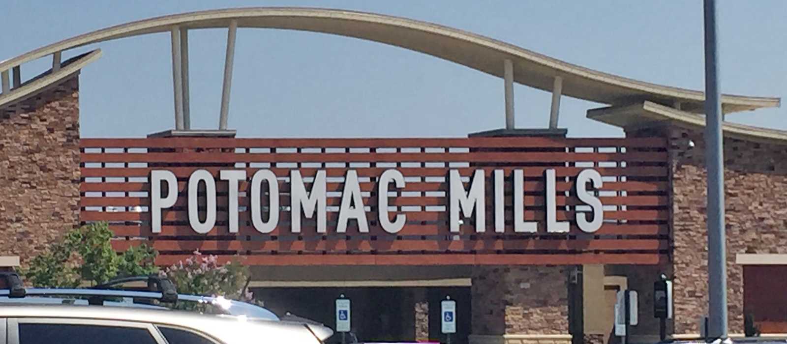 nike outlet in potomac mills
