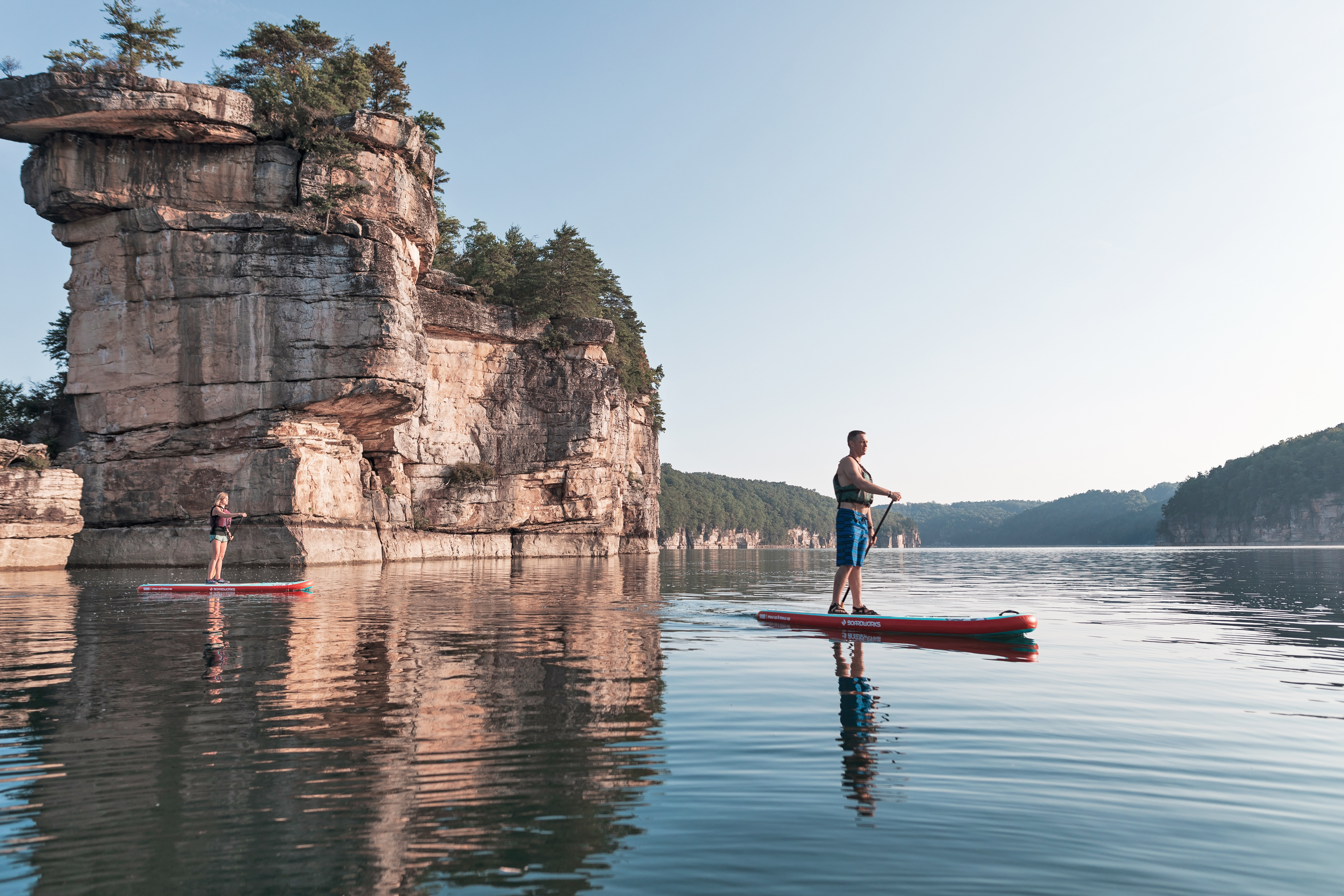 Stand Up Paddling auf dem Summersville Lake in West Virginia