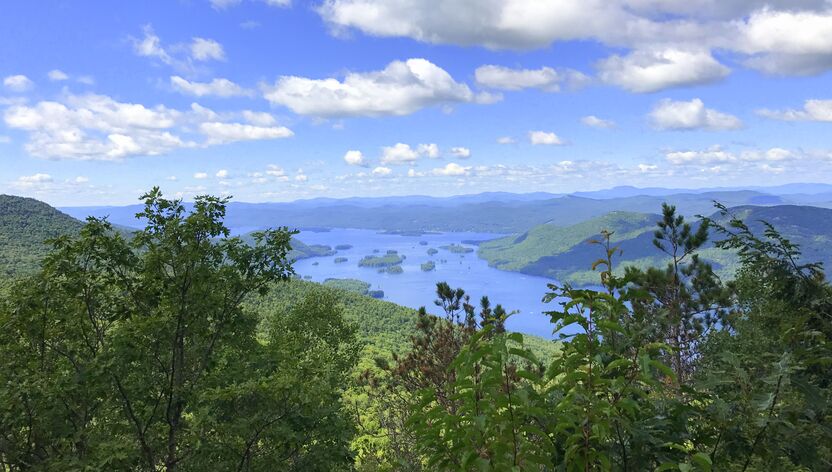 Blick auf den Adirondack Park vom Black Mountain in Washington County in New York Blick auf den Adirondack Park vom Black Mountain in Washington County in New York