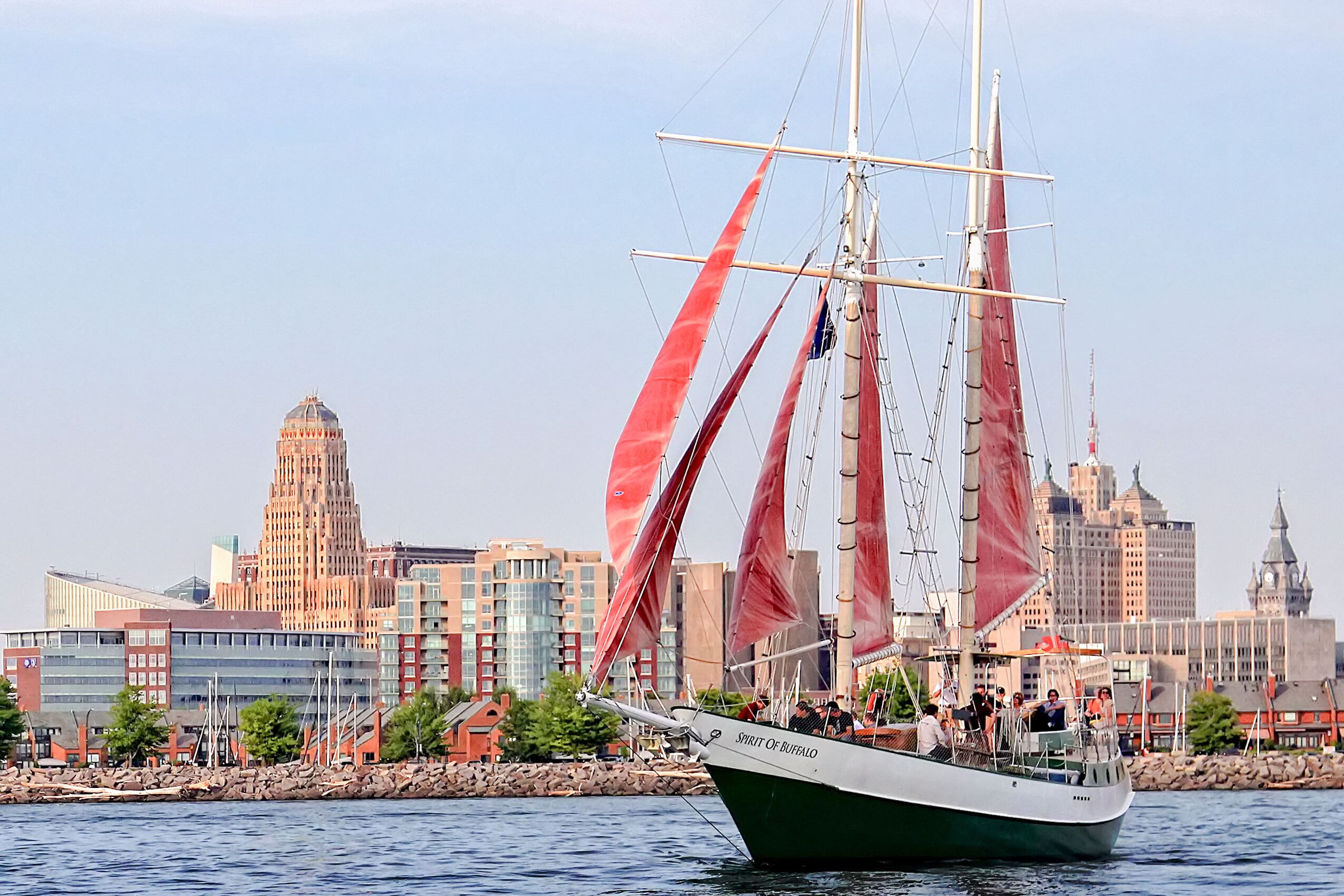 Spirit of Buffalo Schiff im Hafen von Buffalo