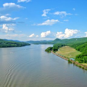 Blick auf den Hudson River bei Bear Mountain