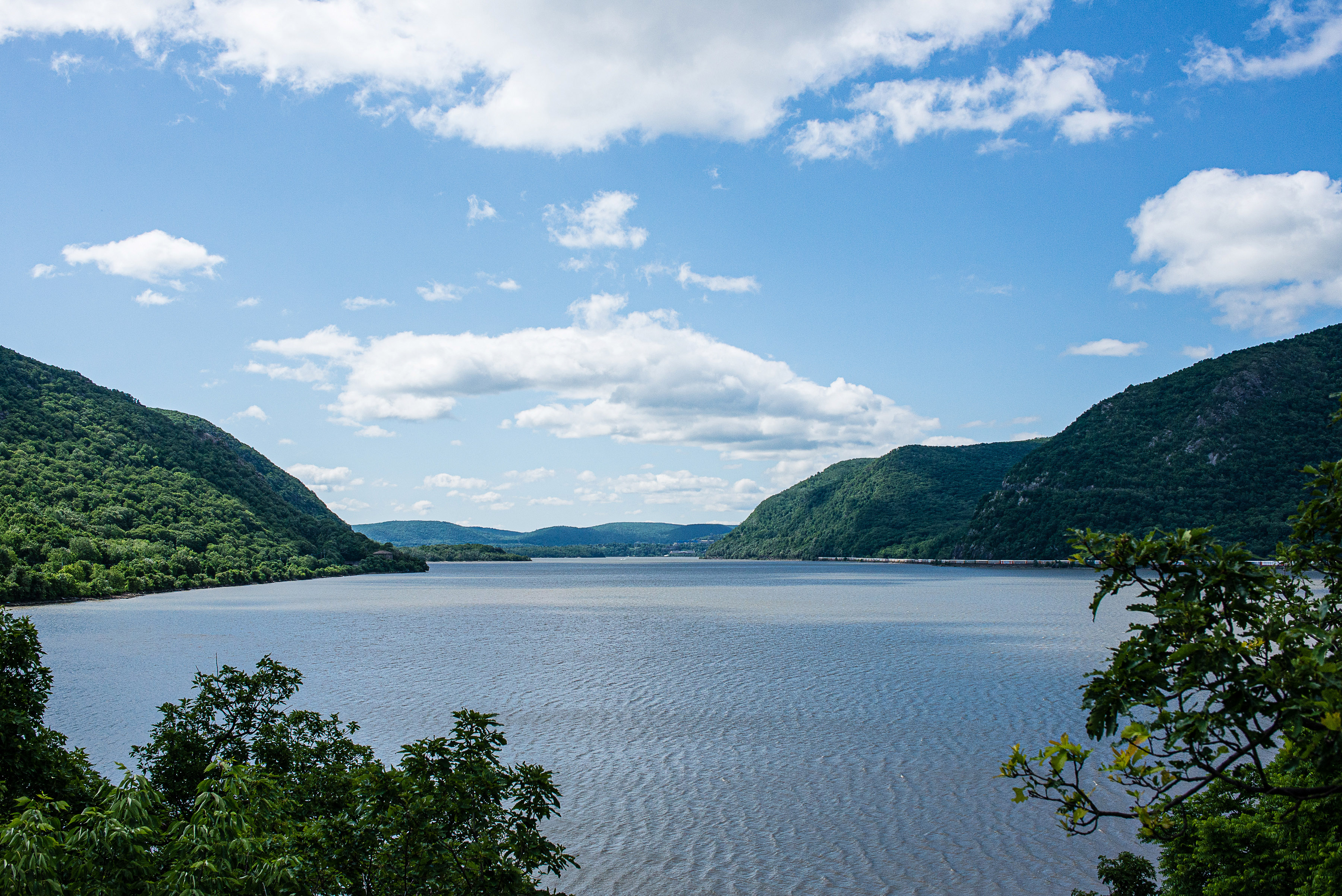 Schöner Ausblick auf den Hudson River im Hudson Valley