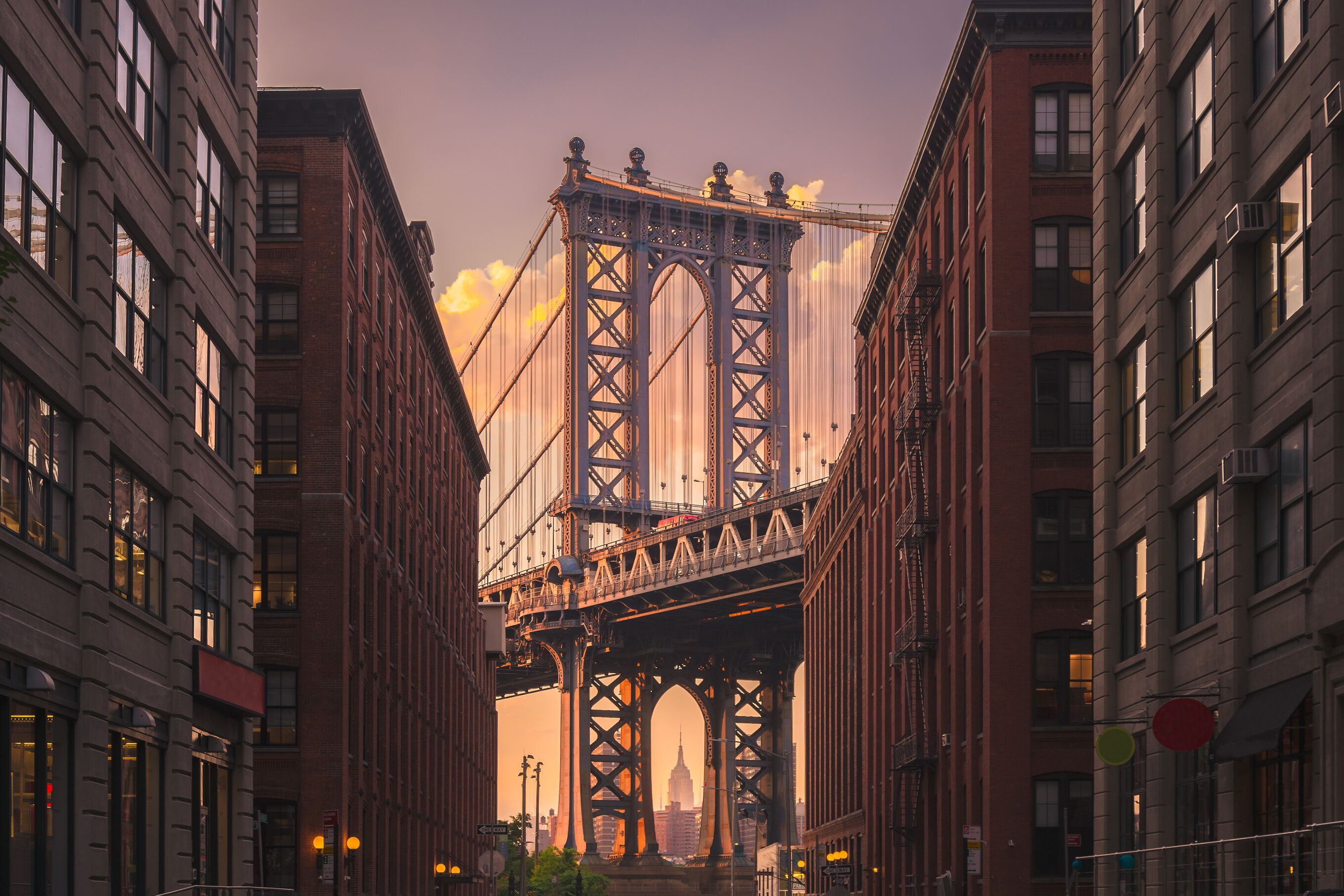 Abendstimmung an der Manhattan Bridge in Brooklyn