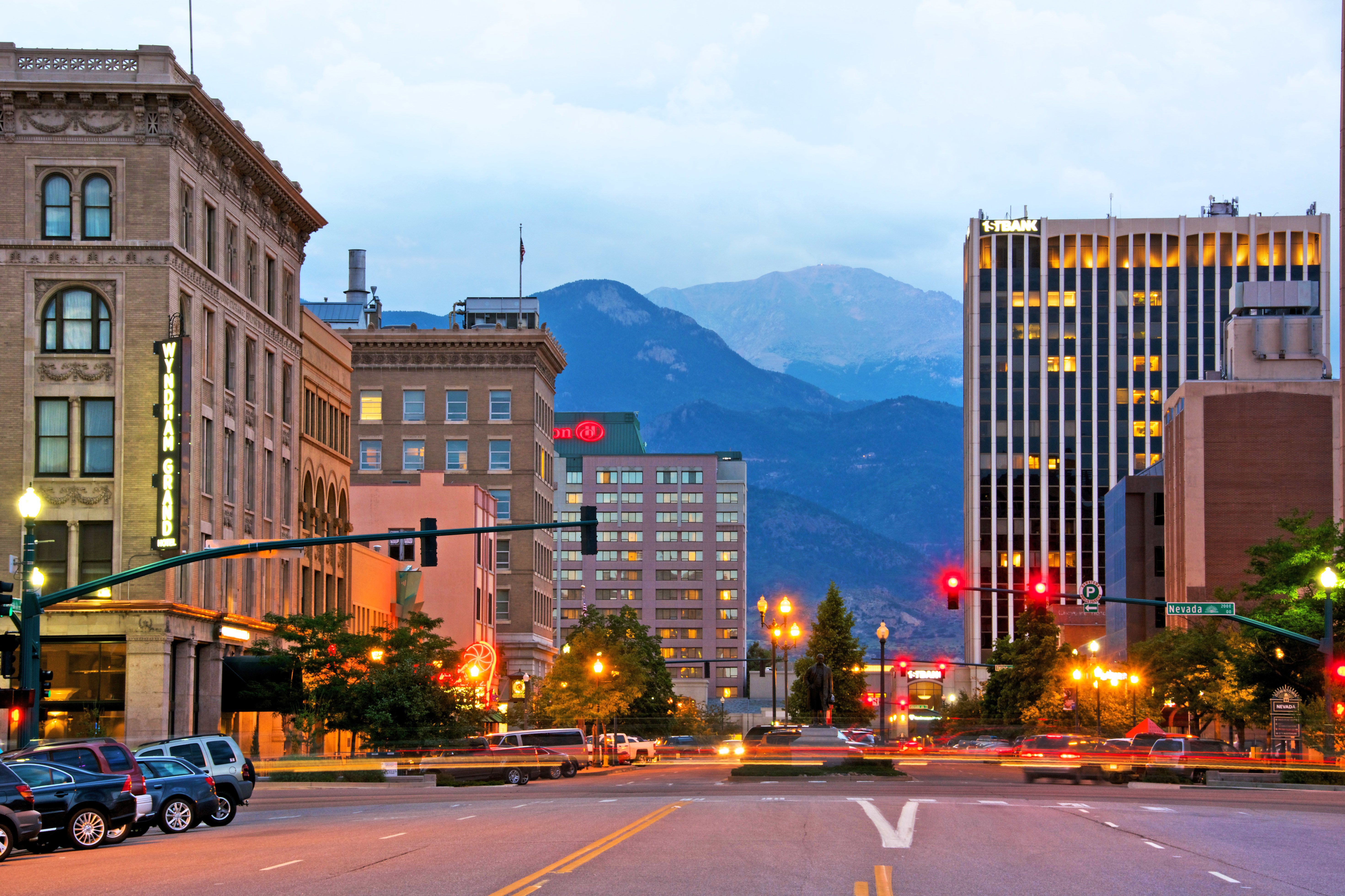 Downtown Colorado Springs bei Nacht,Colorado