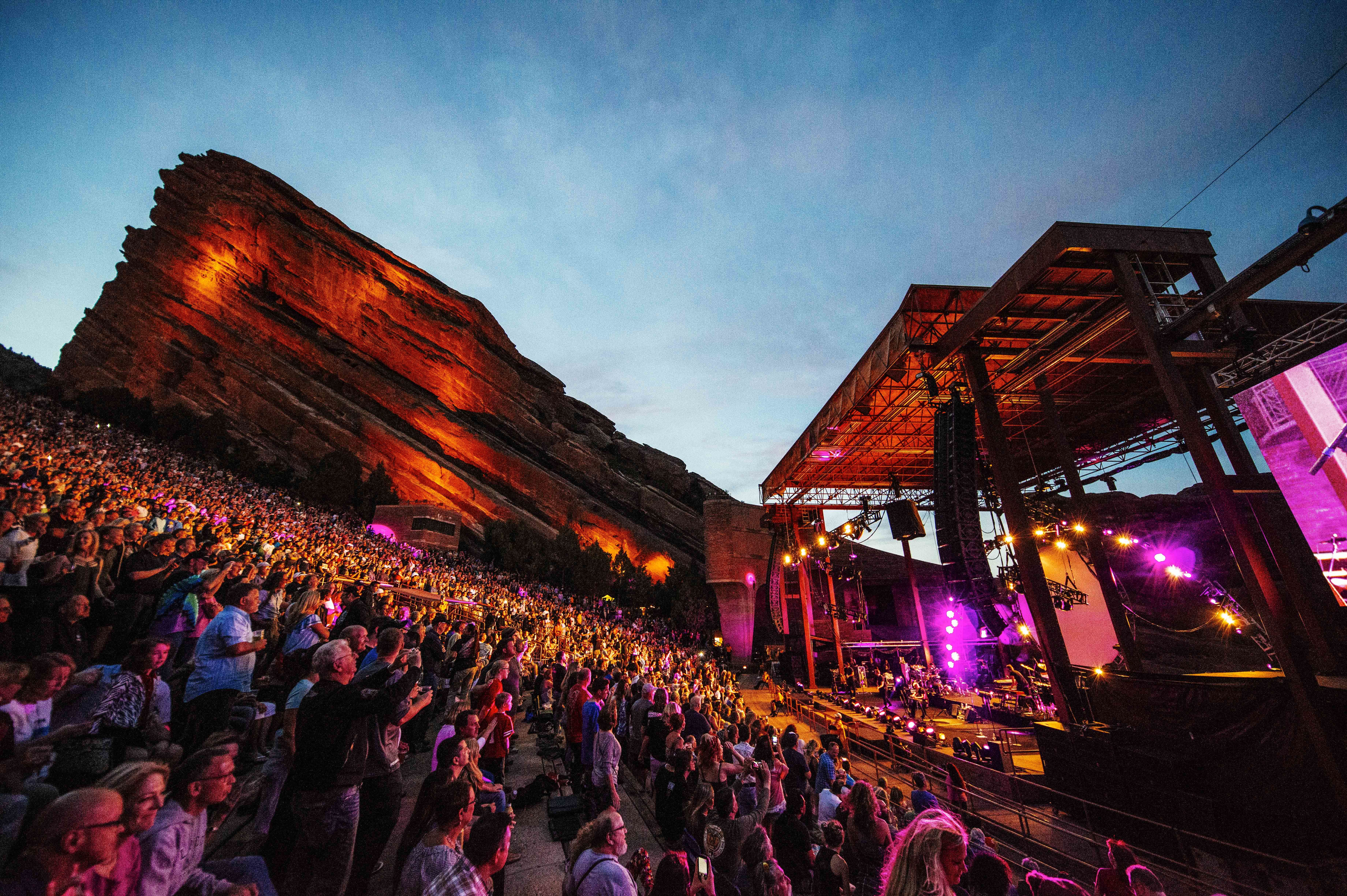 Ein unvergessliche Konzertkulisse im Red Rocks Amphitheatre erleben