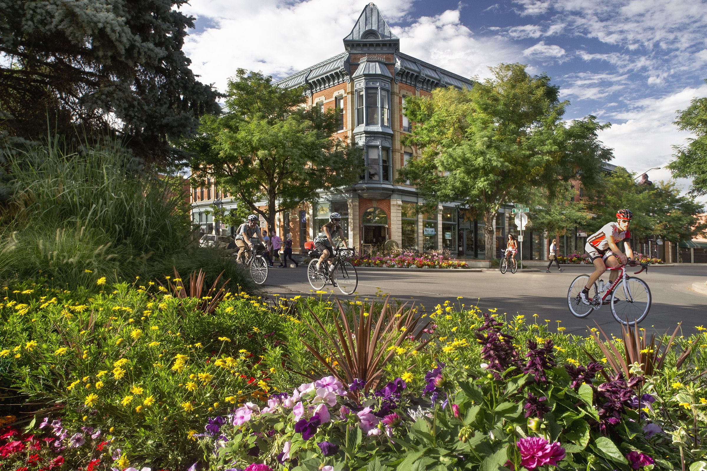 Die AuÃŸenansicht des Linden Hotels in Old Town Fort Collins, Colorado