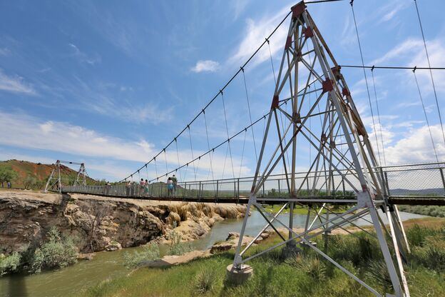 Die Thermopolis Swinging Bridge in Wyoming Die Thermopolis Swinging Bridge in Wyoming