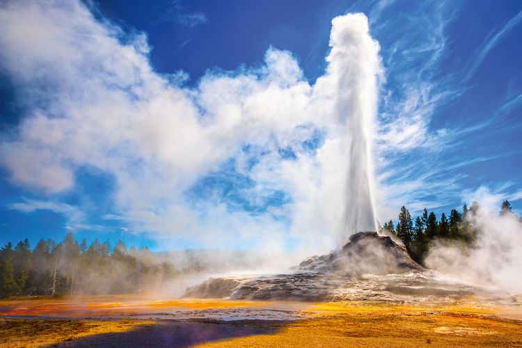 Castle Geyser Eruption im Yellowstone Nationalpark