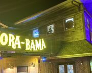 regionen/usa/suedstaaten/alabama/allgemein/flora-bama-bar-gulf-shores-1.cr4032x1766-0x403 regionen/usa/suedstaaten/alabama/allgemein/flora-bama-bar-gulf-shores-1.cr4032x1766-0x403